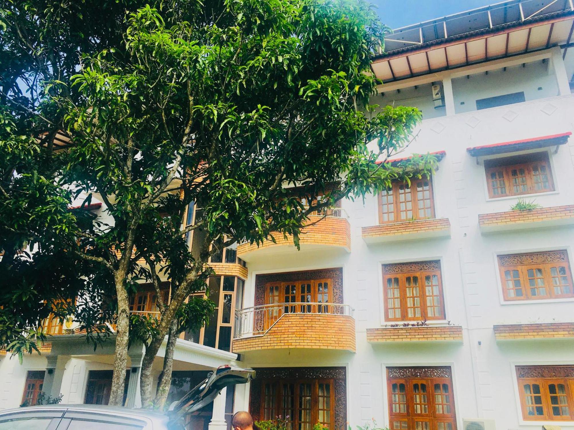 Mount House Hotel Apartment Dikwella Exterior foto