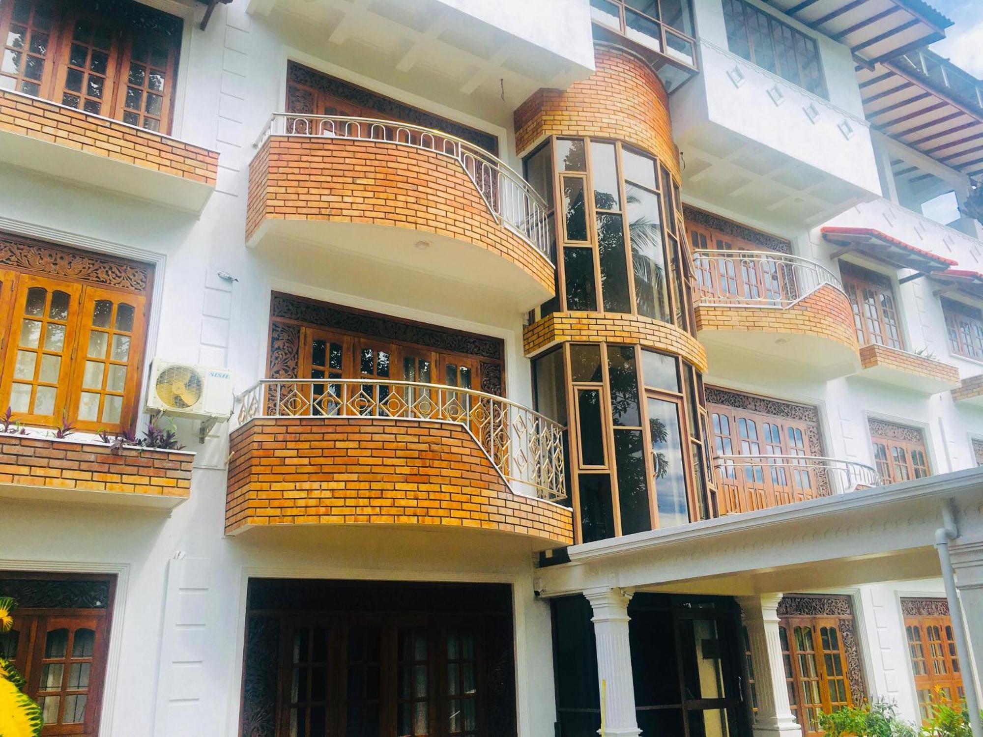 Mount House Hotel Apartment Dikwella Exterior foto